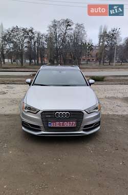 Хэтчбек Audi A3 2015 в Харькове