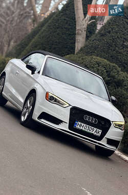 Кабриолет Audi A3 2015 в 