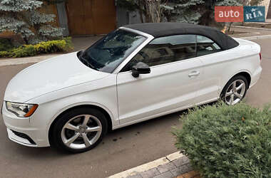 Кабриолет Audi A3 2015 в 