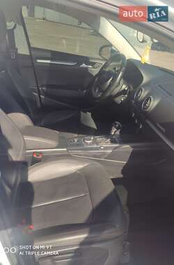 Седан Audi A3 2015 в 