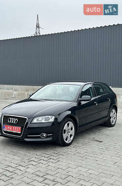 Хетчбек Audi A3 2012 в Вознесенську