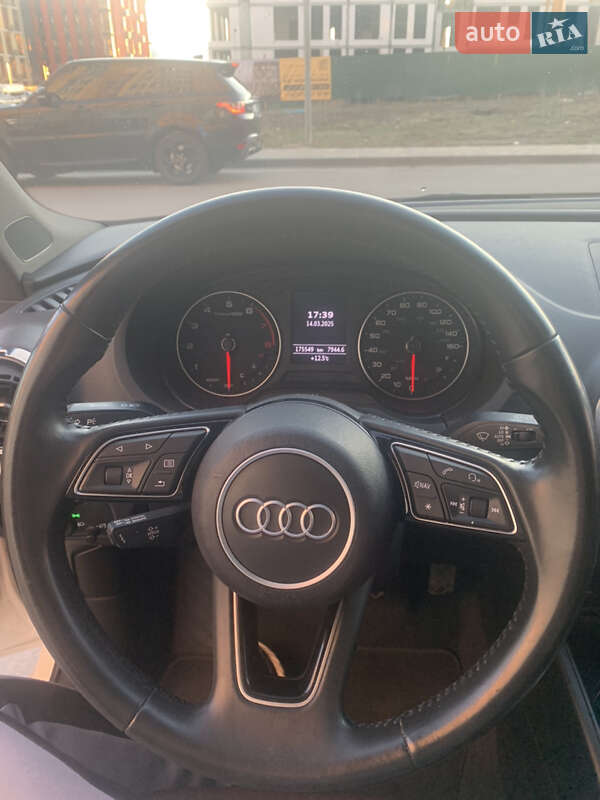 Седан Audi A3 2017 в Киеве фото 16 Седан Audi A3 2017 в Киеве