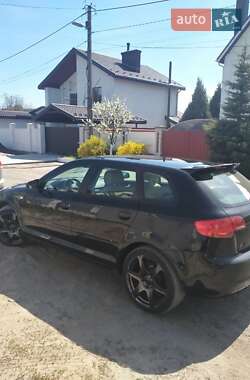 Хэтчбек Audi A3 2008 в 