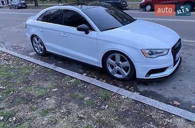 Седан Audi A3 2015 в Киеве