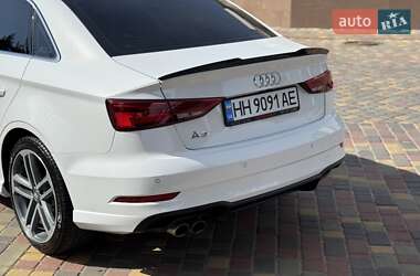 Седан Audi A3 2017 в 