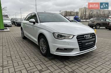 Седан Audi A3 2016 в 