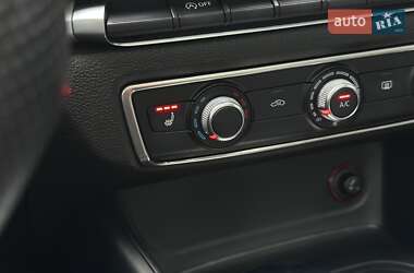 Седан Audi A3 2016 в 