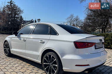 Седан Audi A3 2015 в 