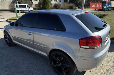 Хетчбек Audi A3 2006 в 