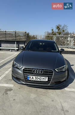Седан Audi A3 2015 в 