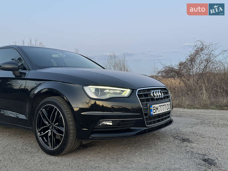 Седан Audi A3 2016 в Ахтырке