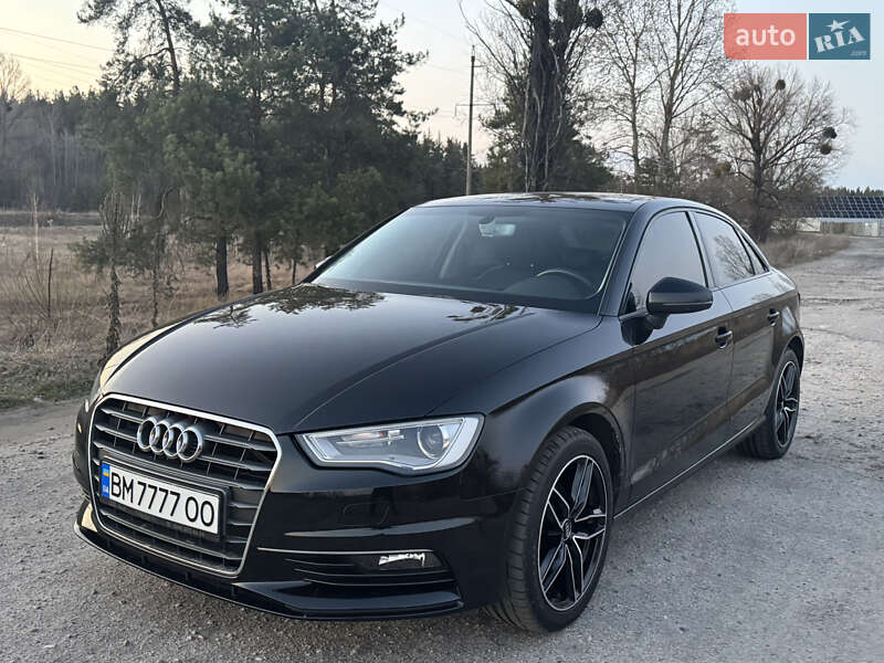 Седан Audi A3 2016 в Ахтырке