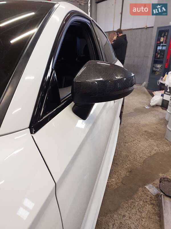 Седан Audi A3 2015 в Киеве