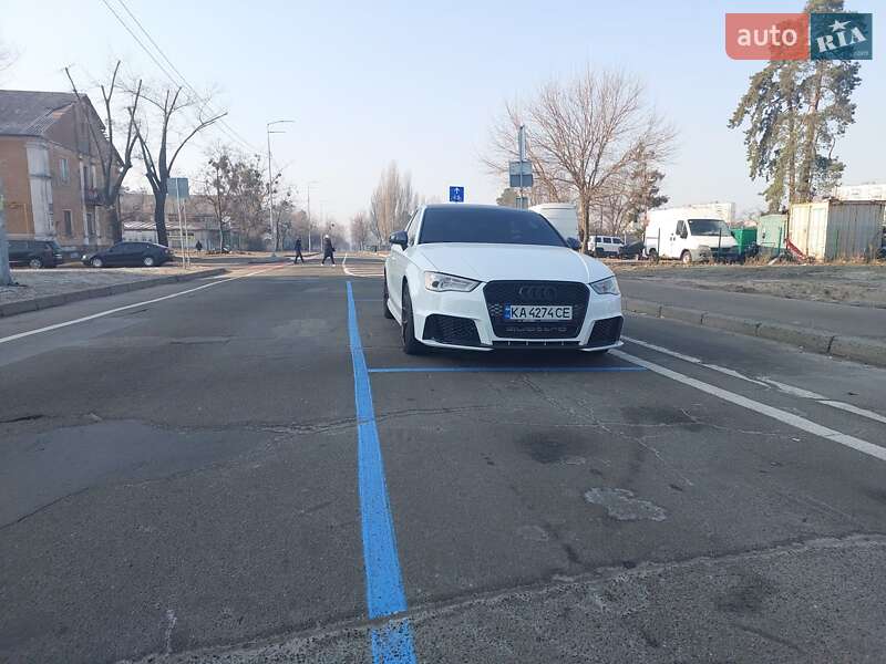Седан Audi A3 2015 в Киеве