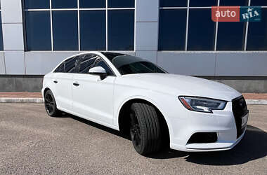 Седан Audi A3 2016 в 