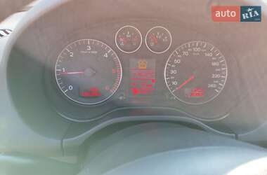 Хэтчбек Audi A3 2008 в 
