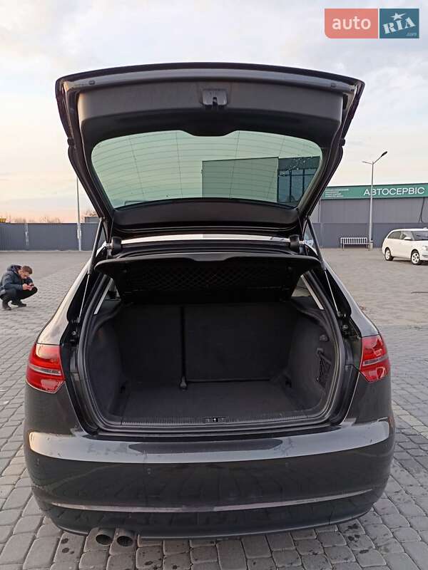 Хэтчбек Audi A3 2012 в Мукачево