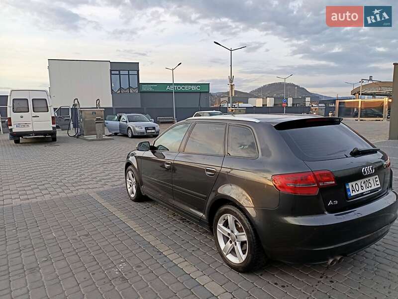 Хэтчбек Audi A3 2012 в Мукачево