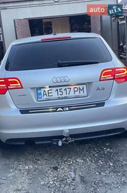 Хэтчбек Audi A3 2011 в 