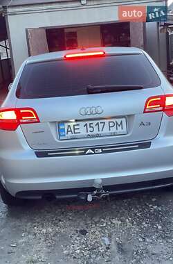 Хэтчбек Audi A3 2011 в 