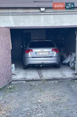Хэтчбек Audi A3 2011 в 