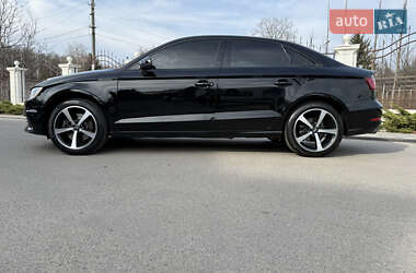 Седан Audi A3 2015 в 