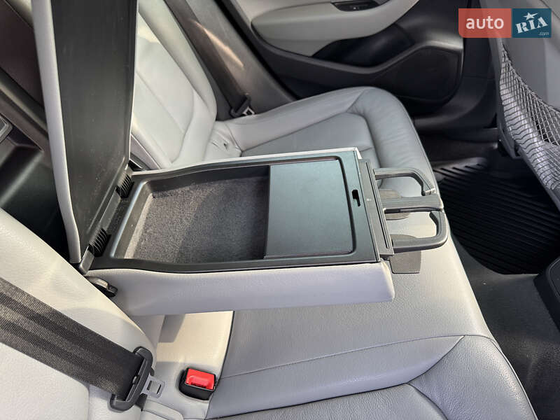 Седан Audi A3 2016 в Одессе