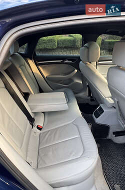 Седан Audi A3 2015 в 