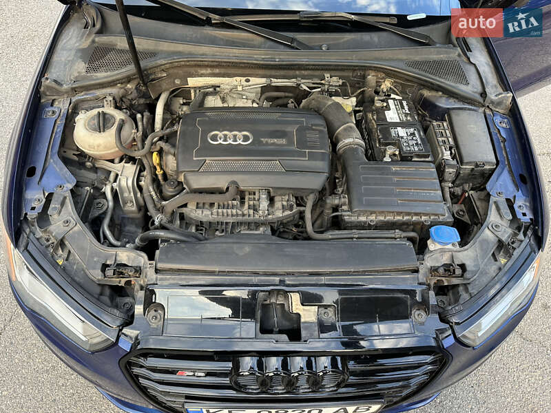 Седан Audi A3 2015 в Днепре