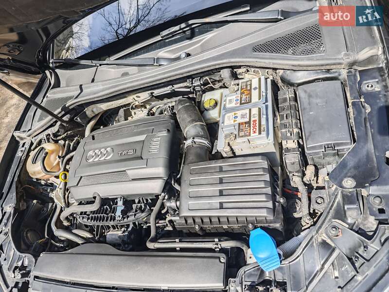 Седан Audi A3 2015 в Киеве