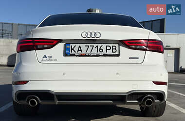 Седан Audi A3 2019 в 