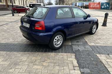 Хэтчбек Audi A3 2000 в Киеве