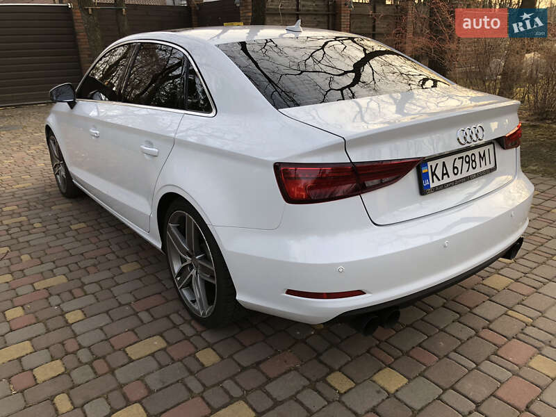 Седан Audi A3 2014 в Києві