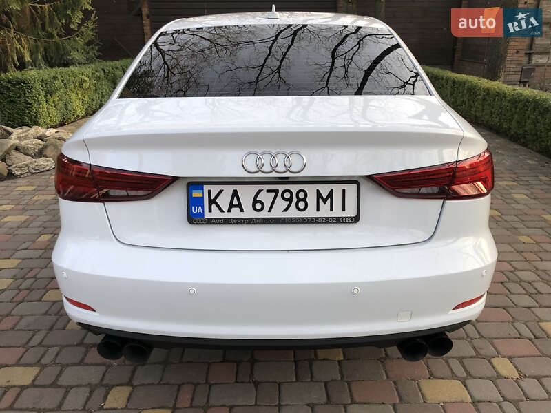 Седан Audi A3 2014 в Києві