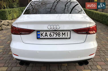 Седан Audi A3 2014 в 