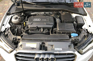 Седан Audi A3 2014 в 
