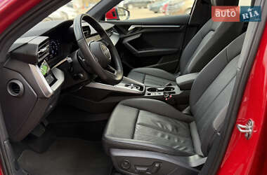 Седан Audi A3 2022 в 