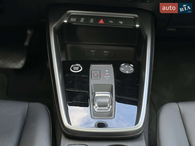 Седан Audi A3 2022 в Одессе