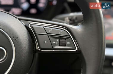Седан Audi A3 2022 в 