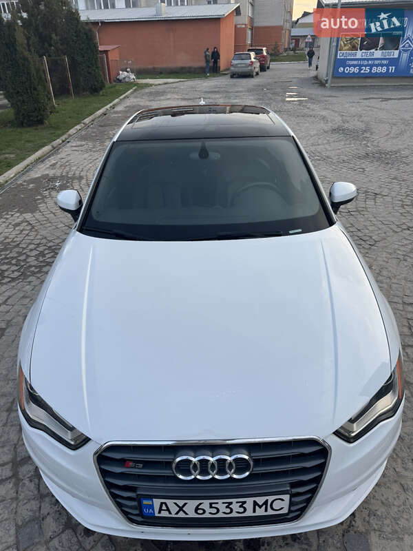 Седан Audi A3 2014 в Тернополі
