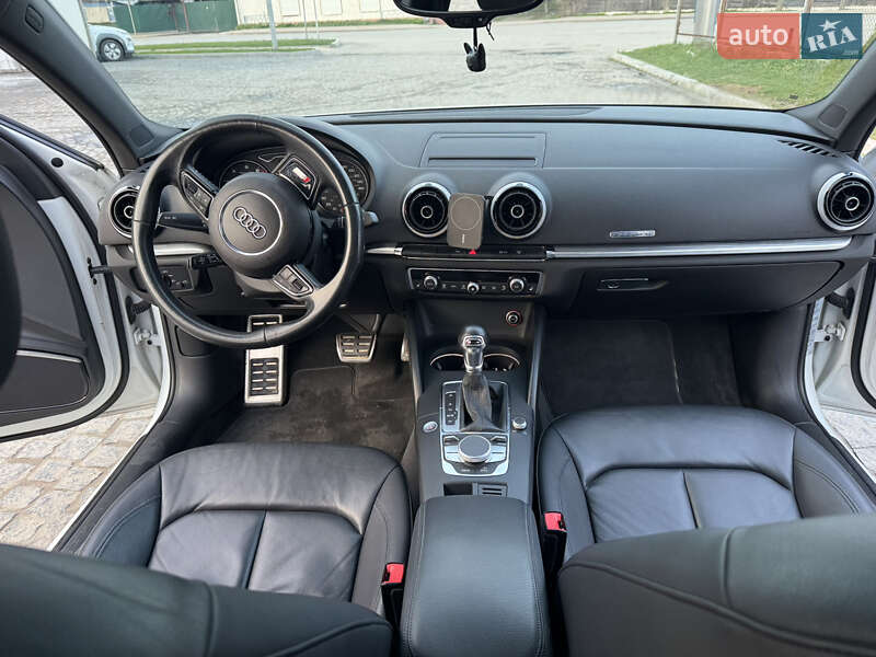Седан Audi A3 2014 в Тернополі