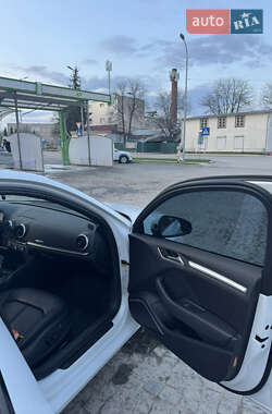 Седан Audi A3 2014 в 