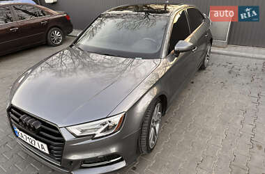 Седан Audi A3 2017 в 