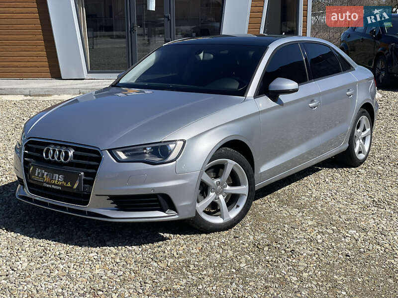 Седан Audi A3 2016 в Стрые