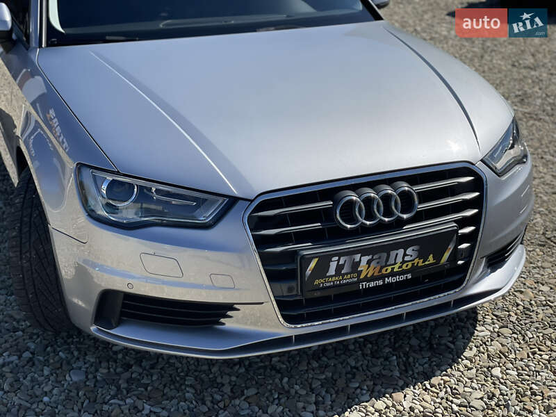 Седан Audi A3 2016 в Стрые
