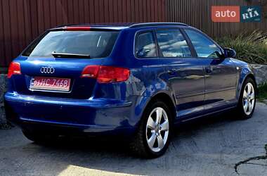 Хэтчбек Audi A3 2007 в 