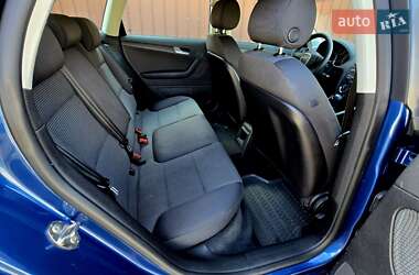 Хэтчбек Audi A3 2007 в 