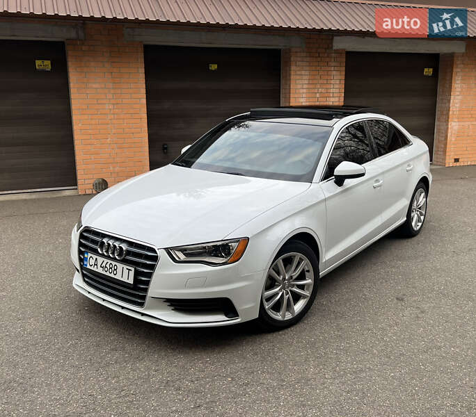 Седан Audi A3 2014 в 