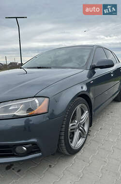 Хэтчбек Audi A3 2012 в 
