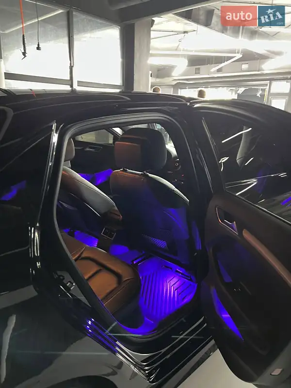 Седан Audi A3 2016 в 